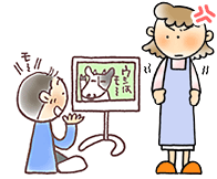 テレビに夢中の子どもと、それを見て怒っているお母さん